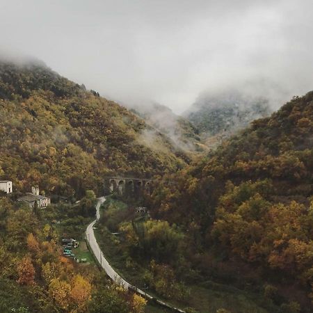 Casa Ai Piedi Della Riserva Naturale Pettorano sul Gizio Exterior photo